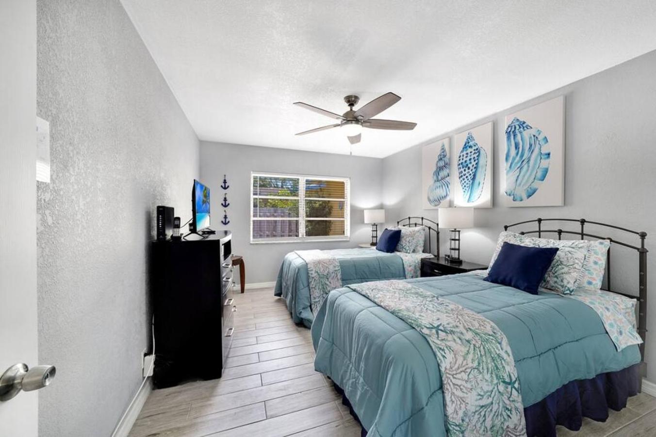 Lovely 1 Bedroom - Just Beachy By Pmi Appartement