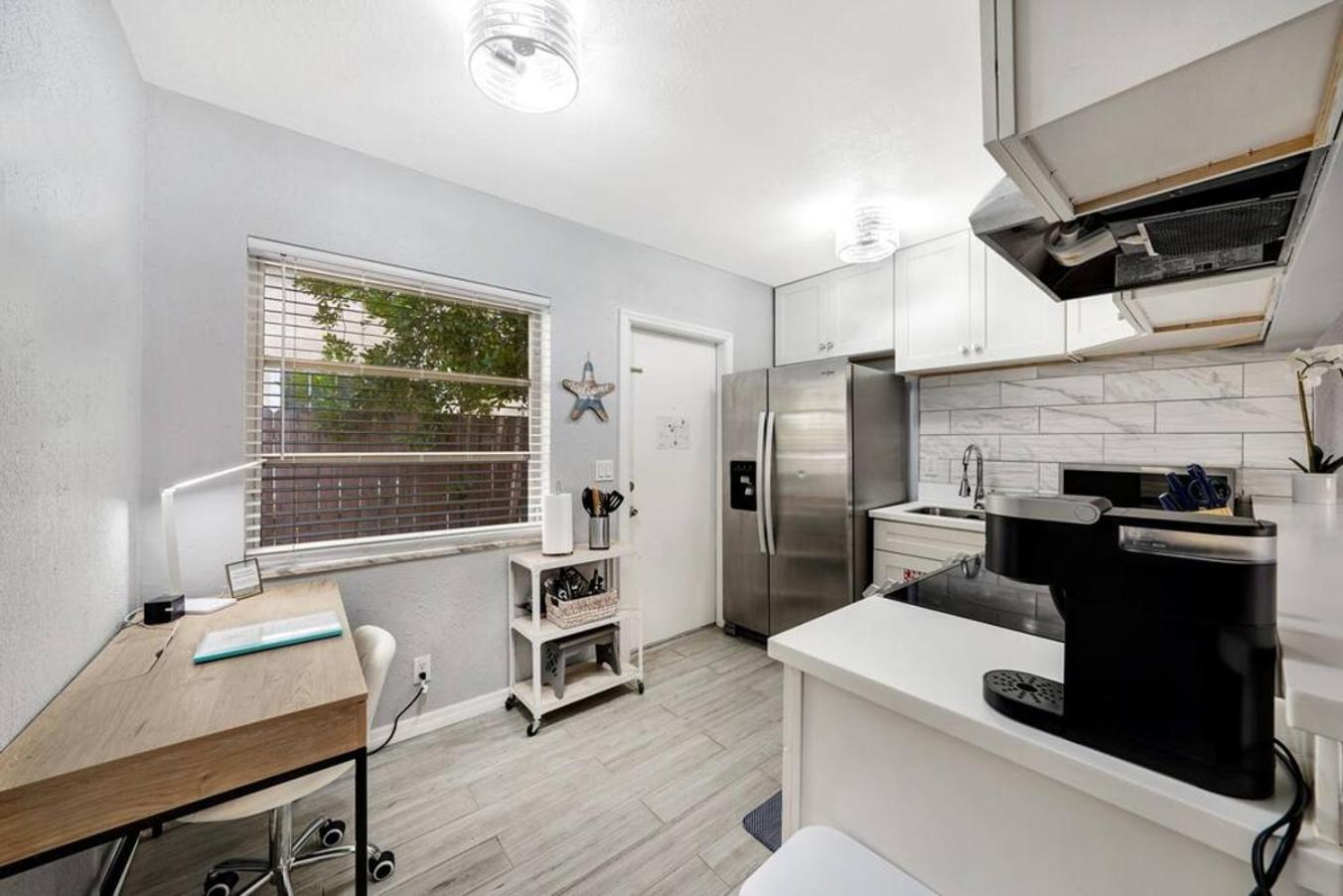 Lovely 1 Bedroom - Just Beachy By Pmi Appartement